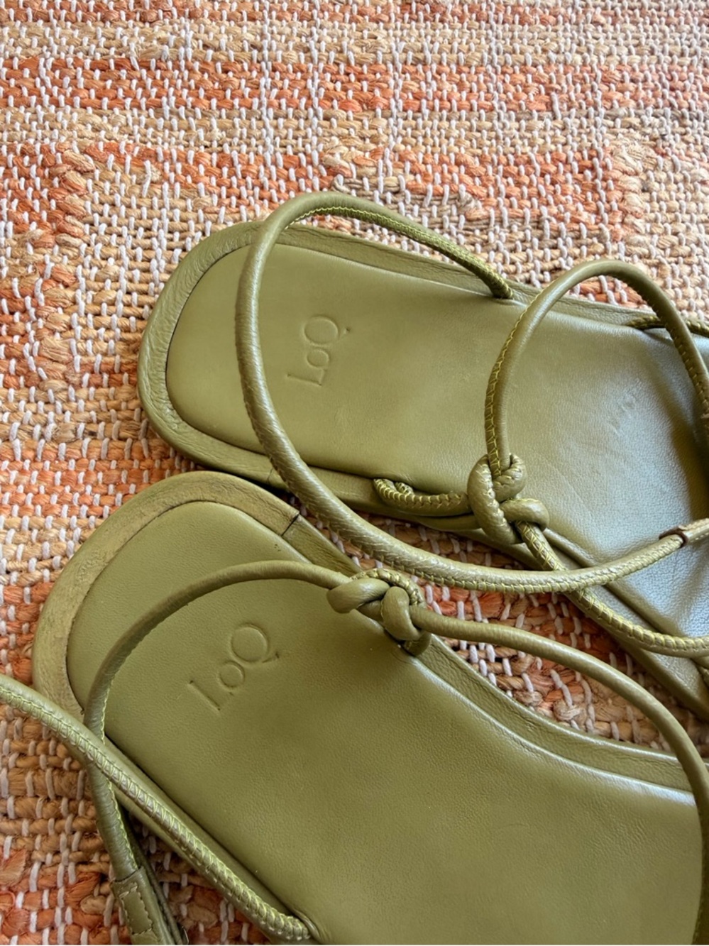 LOQ Granada Sandals in Khaki green wrap minimalist size 37 - 7.5 to 8 - Picture 11 of 16